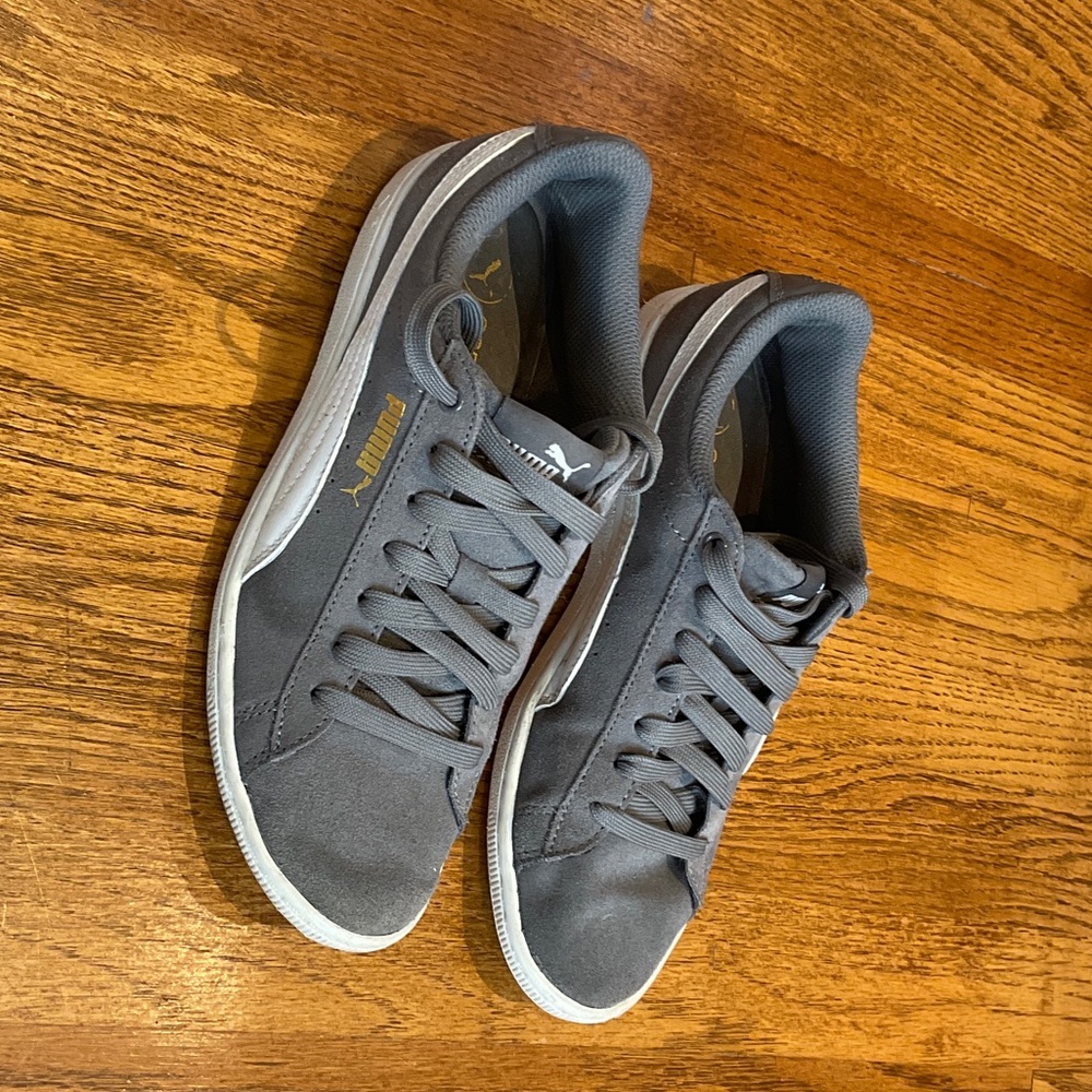 Puma Women’s Charcoal and White Sneakers Size 7